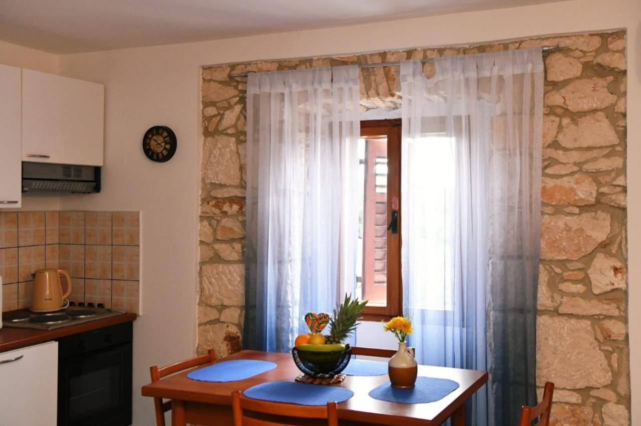 Freya'S Apartments Μεντουλίν Εξωτερικό φωτογραφία