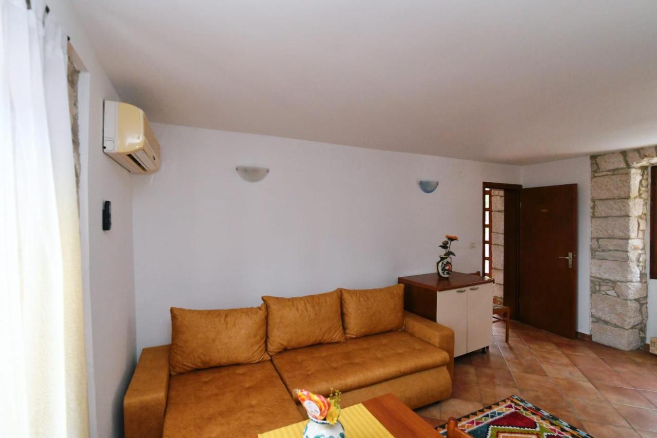 Freya'S Apartments Μεντουλίν Εξωτερικό φωτογραφία